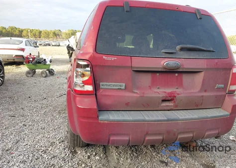 2011 Ford Escape Xlt from USA, damaged, VIN 1FMCU0DGXBKA31235